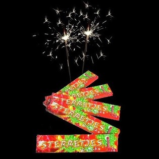 BENGALAS DE CUMPLEAÑOS 16 CM - 8 PACKS DE 10 UNIDADES